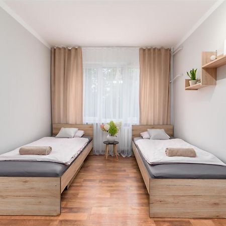 Two Bedrooms Apartment Faktura Fast Check-In 24H Rzeszow Ngoại thất bức ảnh
