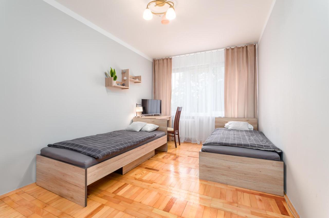 Two Bedrooms Apartment Faktura Fast Check-In 24H Rzeszow Ngoại thất bức ảnh